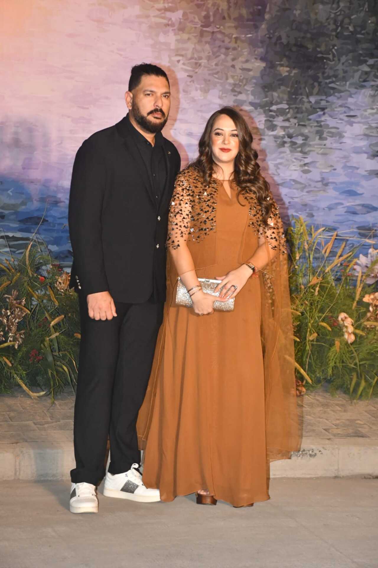 Yuvraj Singh and Hazel Keech made a stylish appearance at the celebration. Yuvraj looked sharp in an all-black outfit, keeping his look sleek and sophisticated. Hazel complemented him beautifully in a stunning brown gown.